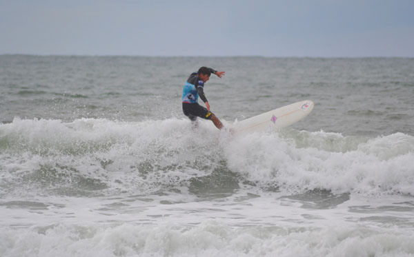 surf_junior-2012-alberto