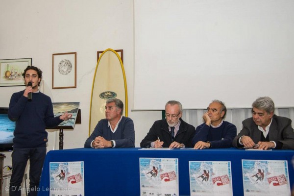 182563_10151270384994208_1528070798_n