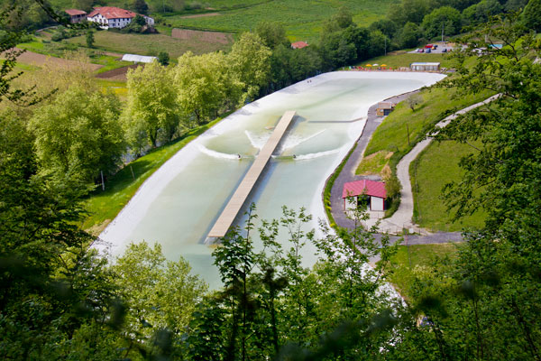 Wavegarden_view_from_the_top