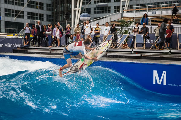 munich_airport_surfNstyle_jul14