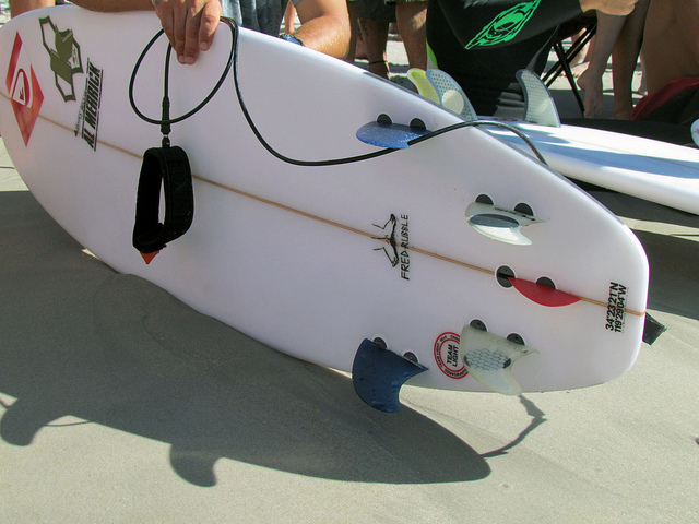 misura media con Fin Key Eisbach Riders Future Tavola da surf in fibra di vetro pinne per tavola da surf e SUP 