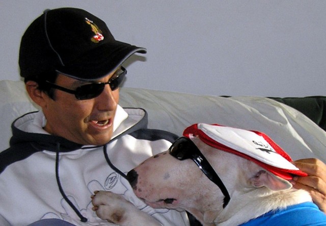 Graziano-LAi--03-Surfing-Buddies