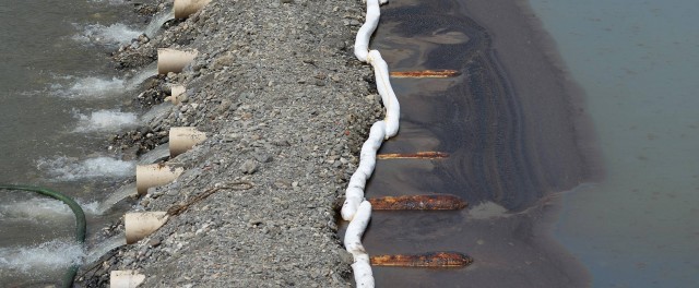 gr-sversamento-petrolio-1978