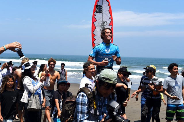 EvanChaired_Bennett-(1)