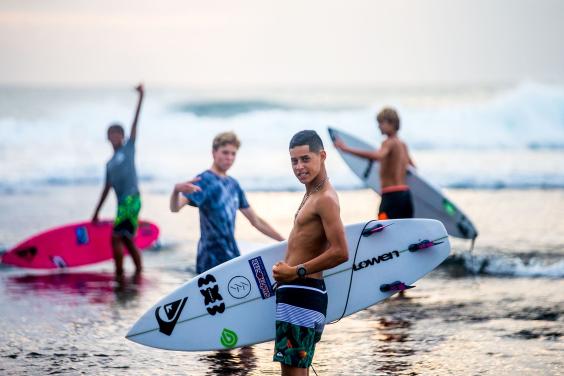 young_guns_w564_h376