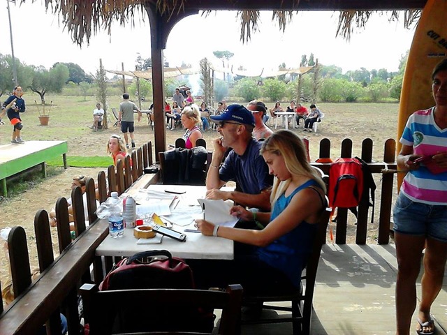 14322713_613784285466484_3616719744947428911_n